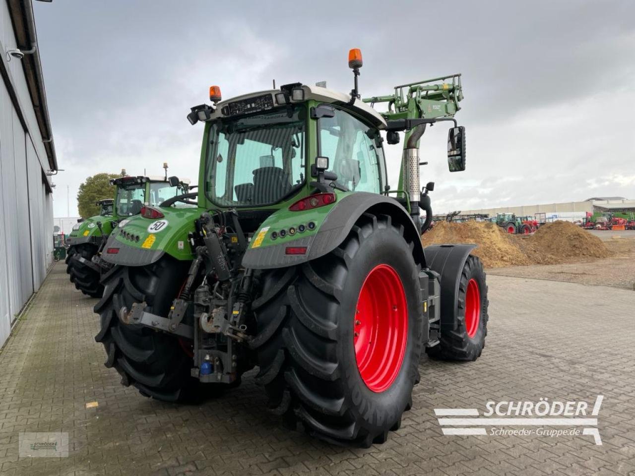 Traktor of the type Fendt 718 S4 PROFI PLUS | RTK | CARGO 5X85, Gebrauchtmaschine in Wildeshausen (Picture 3)